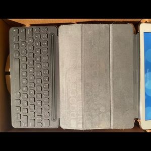 Ipad 2016 keyboard